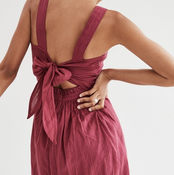 Madewell Dresses & Skirts - Madewell apron bow-back dress